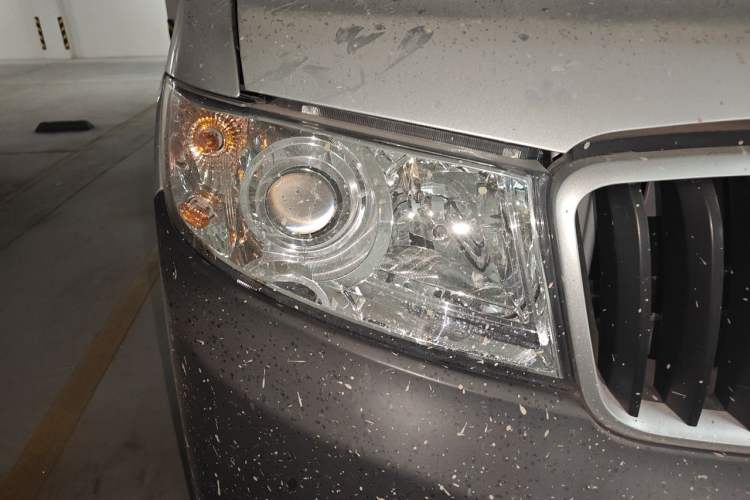 Used Jinbei Hiace X30 2024 1.5L Champion Van 2/5 Seats Right Front Headlight