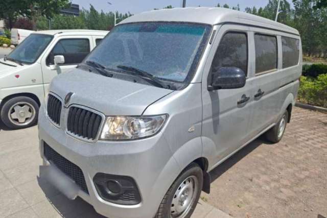 Used Jinbei Hiace X30 2024 1.5L Champion Edition Passenger Vehicle 5/6/7 Seats