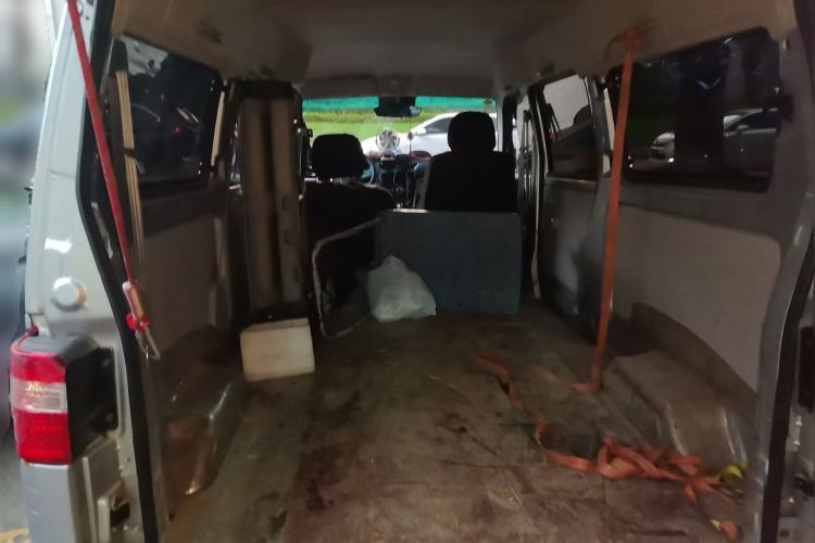 Used Jinbei Hiace X30 2024 1.5L Champion Edition Passenger Vehicle 5/6/7 Seats Trunk
