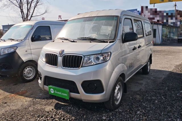 Used Jinbei Hiace X30 2024 1.5L Champion Edition Passenger Vehicle 5/6/7 Seats