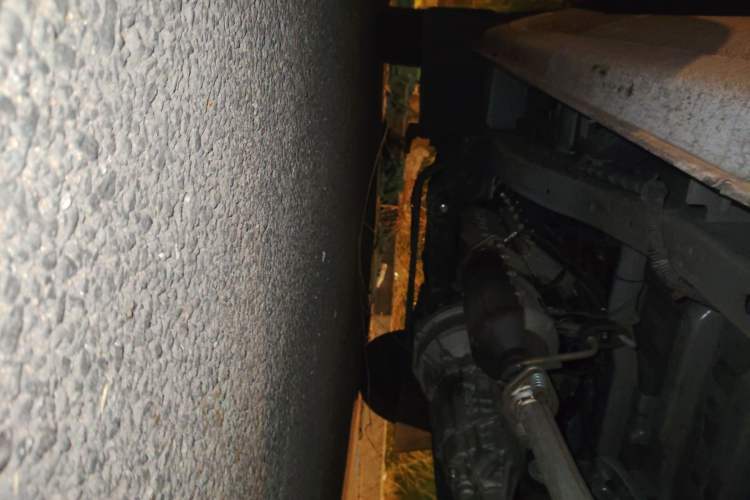 Used Jinbei Hiace X30  Chassis Rear Left