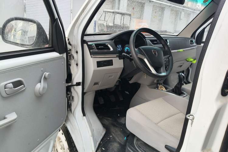 Used Jinbei Hiace X30 2024 1.5L Champion Van 2/5 Seats Driver Seat