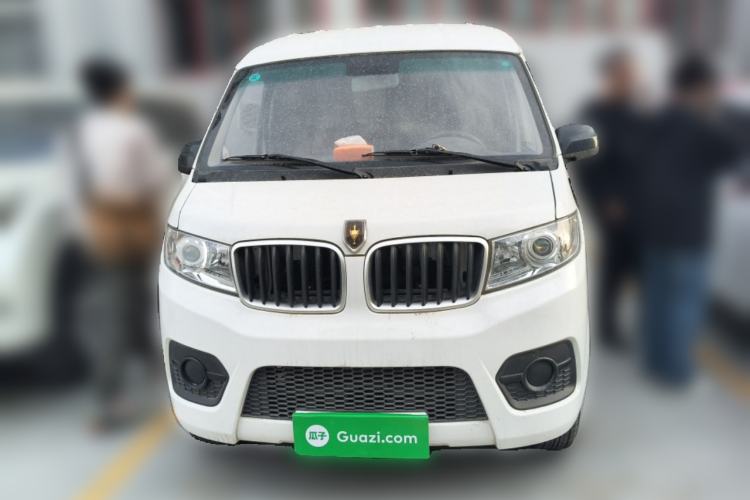 Used Jinbei Hiace X30 2024 1.5L Champion Van 2/5 Seats Front