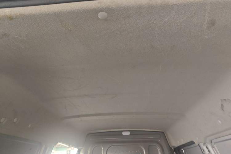 Used Jinbei Hiace X30 2024 1.5L Champion Van 2/5 Seats Headliner