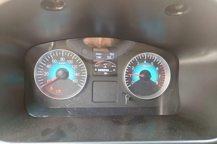 Used Jinbei Hiace X30 2024 1.5L Champion Van 2/5 Seats Instrument Cluster