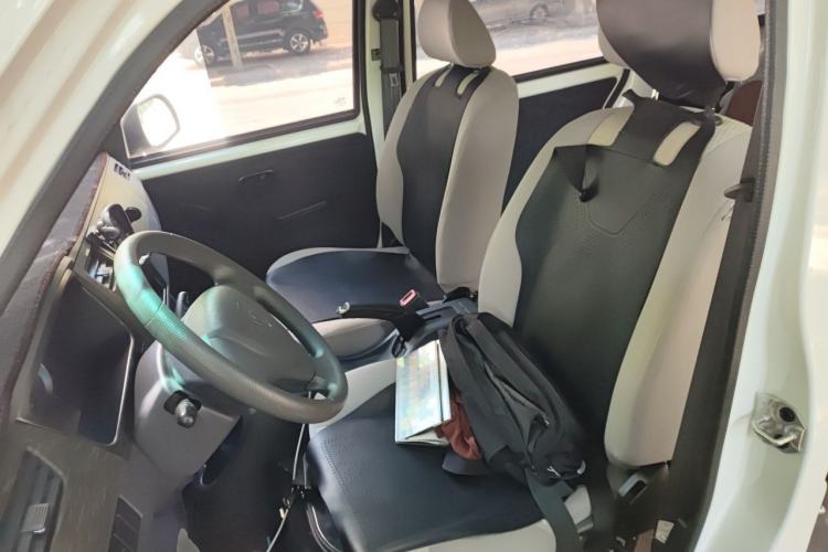 Used Jinbei Hiace X30 2024 1.5L Champion Edition Passenger Vehicle 5/6/7 Seats Left Front Seat