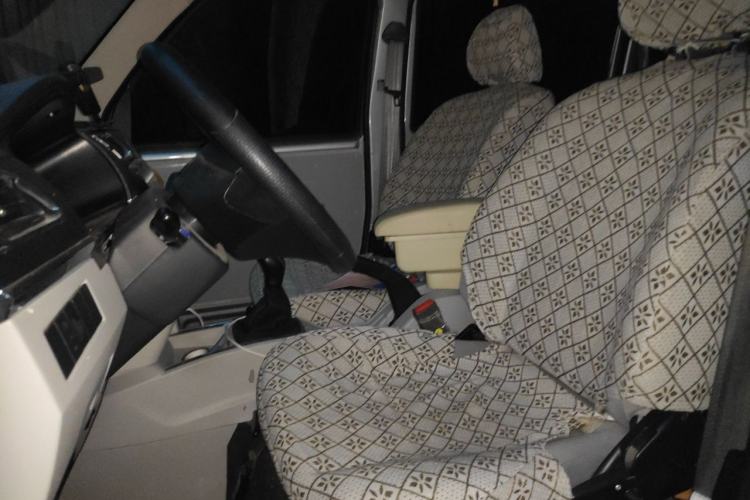 Used Jinbei Hiace X30 2024 1.5L Champion Edition Passenger Vehicle 5/6/7 Seats Left Front Seat