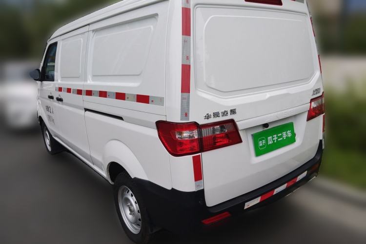 Used Jinbei Hiace X30 2024 1.5L Champion Edition Passenger Vehicle 5/6/7 Seats Rear Left 45 Deg