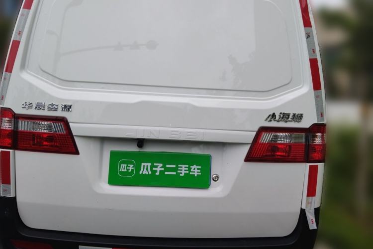 Used Jinbei Hiace X30 2024 1.5L Champion Edition Passenger Vehicle 5/6/7 Seats Rear