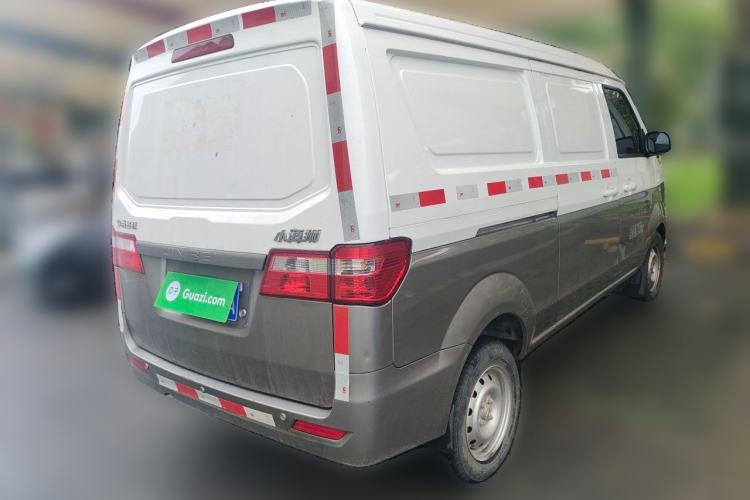Used Jinbei Hiace X30 2024 1.5L Wealthy Van Model 2/5 Seats with Front-Mounted Air Conditioning Rear Right 45 Deg