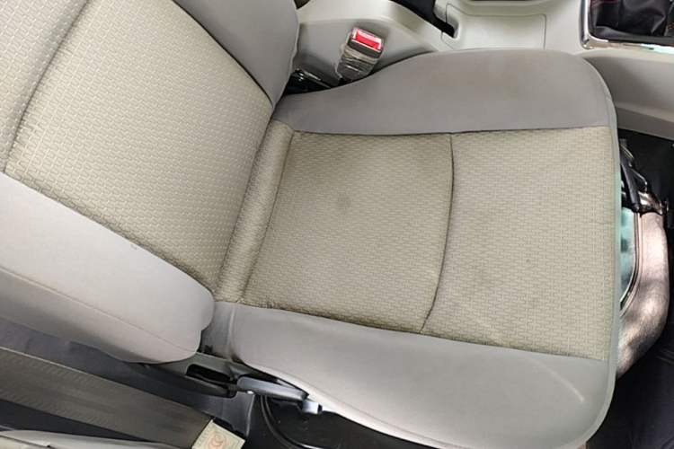 Used Jinbei Hiace X30 2024 1.5L Wealthy-Style Passenger Van 5/6/7 Seater Right Front Seat