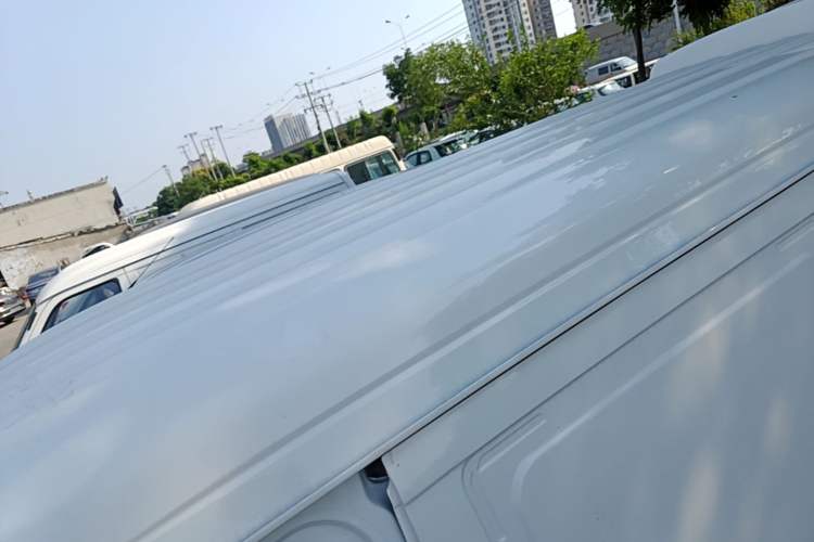 Used Jinbei Hiace X30 2024 1.5L Champion Van 2/5 Seats Roof