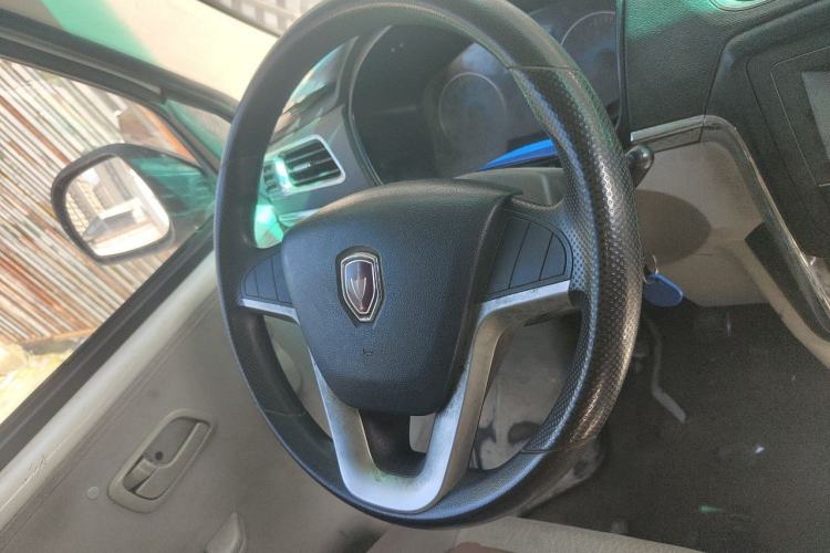 Used Jinbei Hiace X30 2024 1.5L Champion Van 2/5 Seats Steering Wheel