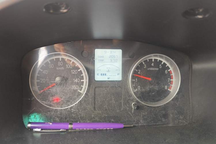 Used Jinbei Hiace X30 2024 1.5L Wealthy Van Model 2/5 Seats Odometer Close Up