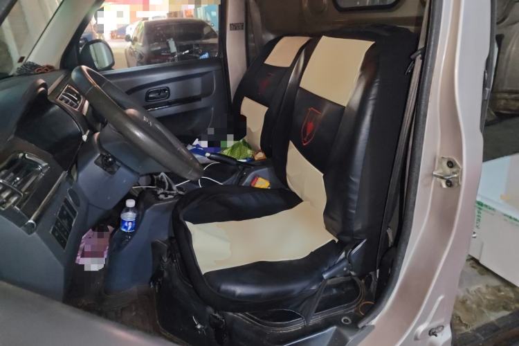 Used Jinbei Hiace X30 CNG 2021 1.5L Natural Gas Comfort-Style Van SWCC15M Left Front Seat