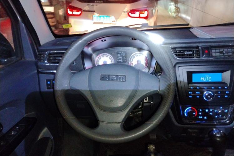 Used Jinbei Hiace X30 CNG 2021 1.5L Natural Gas Comfort-Class Passenger Vehicle SWCC15M Steering Wheel