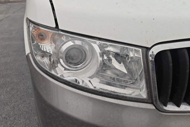 Used Jinbei Hiace X30 CNG 2021 1.5L Natural Gas Standard-Model Bus SWCC15M Right Front Headlight