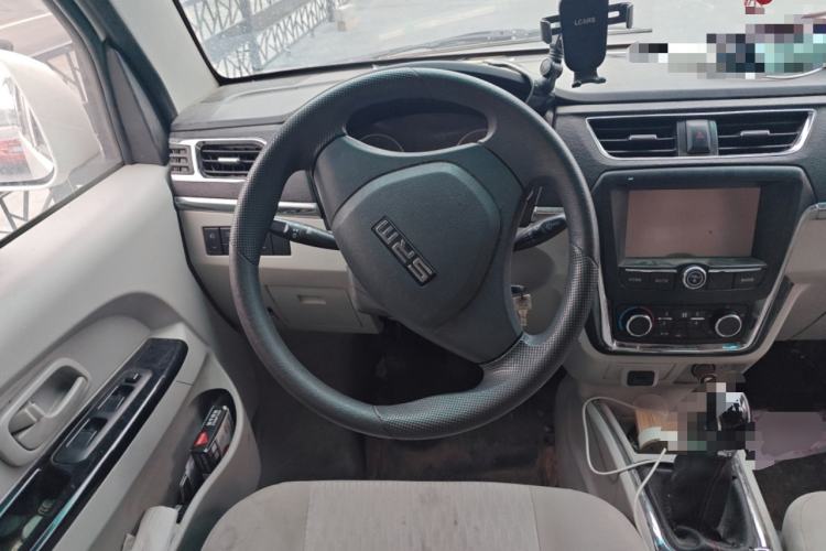 Used Jinbei Hiace X30 CNG 2021 1.5L Natural Gas Standard-Model Bus SWCC15M Steering Wheel
