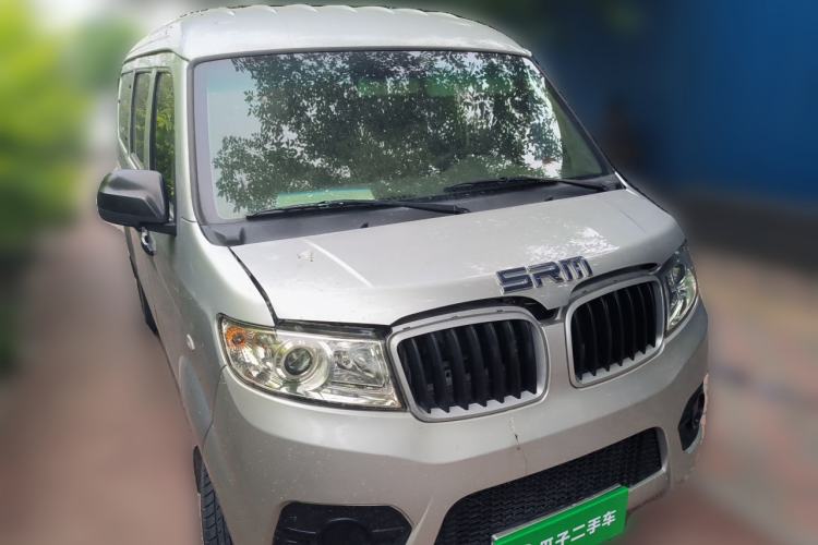 Used Jinbei Hiace X30 CNG 2023 1.5L Natural Gas Super-Enjoyment Passenger Van 5/6/7 Seats No Air Conditioning SWCC15M Front Right 45 Deg