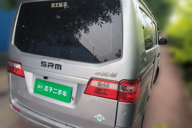 Used Jinbei Hiace X30 CNG 2023 1.5L Natural Gas Super-Enjoyment Passenger Van 5/6/7 Seats No Air Conditioning SWCC15M Rear Right 45 Deg