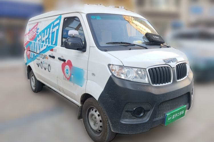 Used Jinbei Hiace X30 CNG 2023 1.5L Natural Gas Super-Enjoyment Van 2/5 Seats No Air Conditioning SWCC15M Front Right 45 Deg