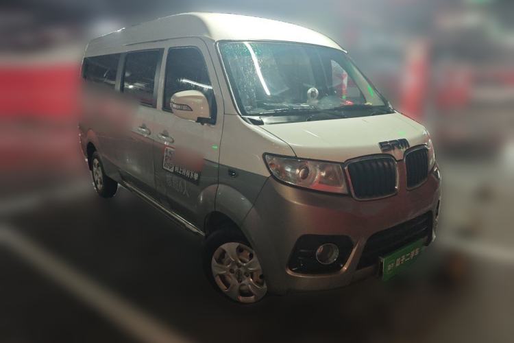 Used Jinbei Hiace X30 CNG 2023 1.5L Natural Gas Wealthy Van 2/5-Seater Air-Conditioned Version SWCC15M Front Right 45 Deg