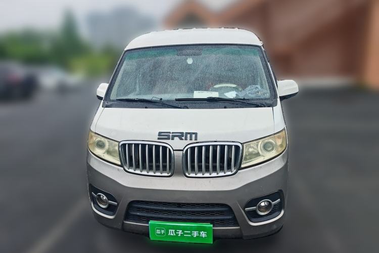 Used Jinbei Hiace X30 CNG 2023 1.5L Natural Gas Wealthy-Class Passenger Van 5/6/7-Seater Central Air Conditioning Version SWCC15M Front