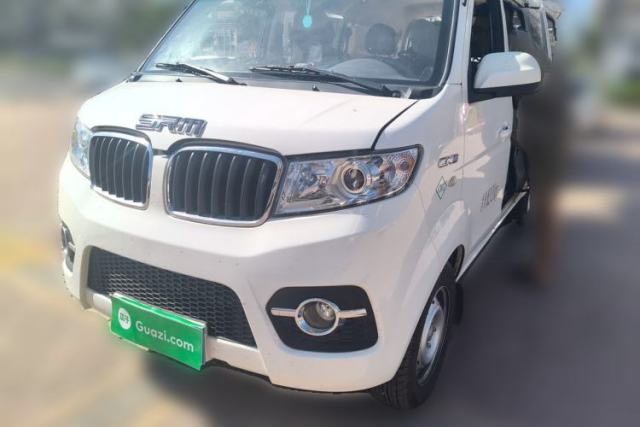 Used Jinbei Hiace X30 CNG 2023 1.5L Natural Gas Wealthy Van 2/5 Seats No Air Conditioning SWCC15M