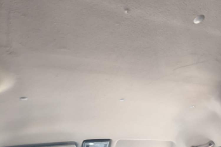 Used Jinbei Hiace X30 CNG 2023 1.5L Natural Gas Wealthy Van 2/5 Seats No Air Conditioning SWCC15M Headliner