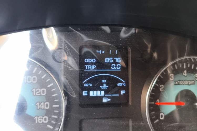 Used Jinbei Hiace X30 CNG 2023 1.5L Natural Gas Wealthy Van 2/5-Seater Air-Conditioned Version SWCC15M Odometer Close Up