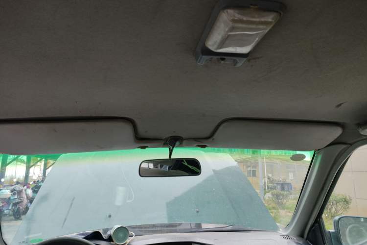 Used Jinbei Jindian 2014 2.4T Golden 009 Diesel Comfort Version with Short Wheelbase Headliner