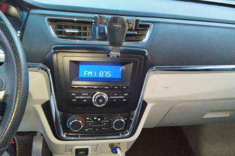 Used Jinbei New Hiace EV 2022 Profit-Making Type Audio And AC Panel
