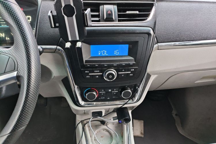 Used Jinbei New Hiace EV 2022 Profit-Making Type Audio And AC Panel
