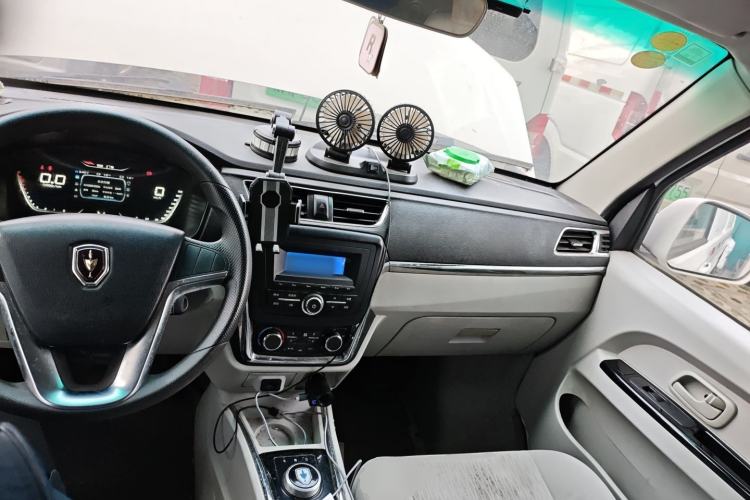 Used Jinbei New Hiace EV 2022 Profit-Making Type Center Console
