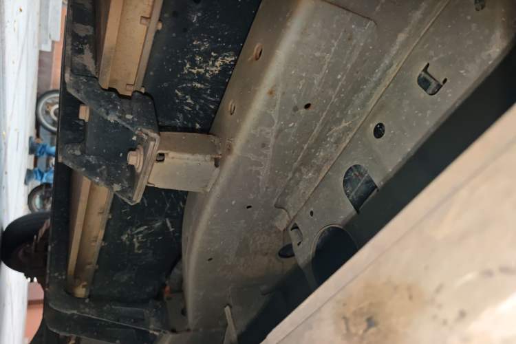Used Jinbei New Hiace EV 2022 Profit-Making Type Chassis Front Left
