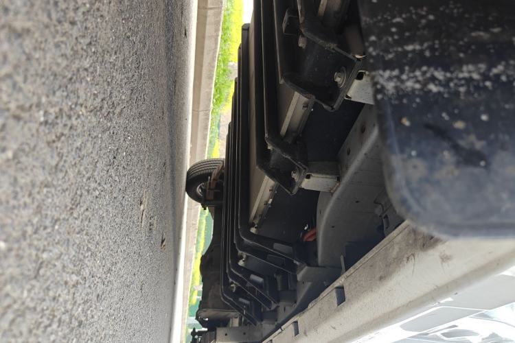 Used Jinbei New Hiace EV 2022 Profit-Making Type Chassis Front Left