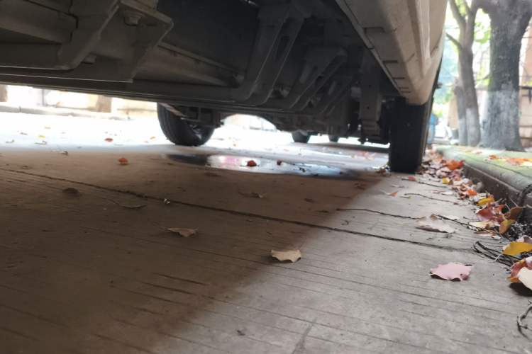 Used Jinbei New Hiace EV 2022 Profit-Making Type Chassis Front Left
