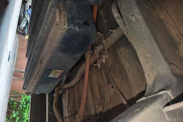 Used Jinbei New Hiace EV 2022 Profit-Making Type Chassis Rear Left