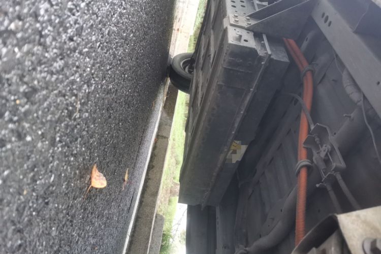 Used Jinbei New Hiace EV 2022 Profit-Making Type Chassis Rear Left