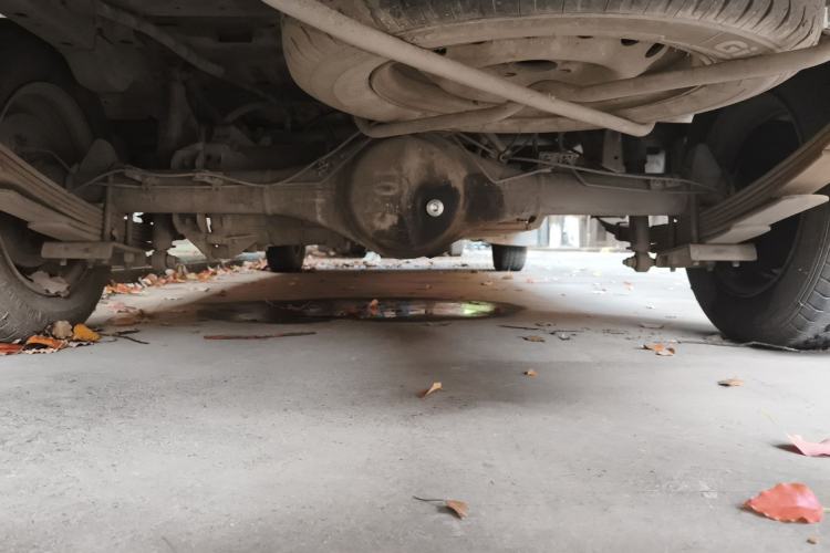 Used Jinbei New Hiace EV 2022 Profit-Making Type Chassis Rear