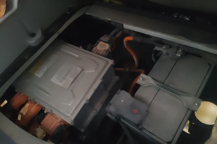 Used Jinbei New Hiace EV 2022 Profit-Making Type Engine Bay