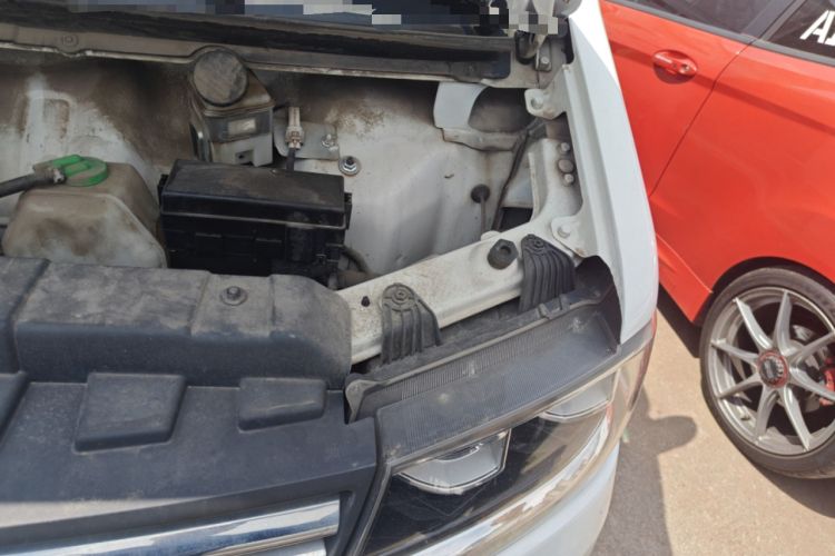 Used Jinbei New Hiace EV 2022 Profit-Making Type Engine Bay Left