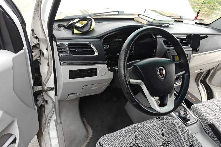 Used Jinbei New Hiace EV 2022 Profit-Making Type Steering Wheel
