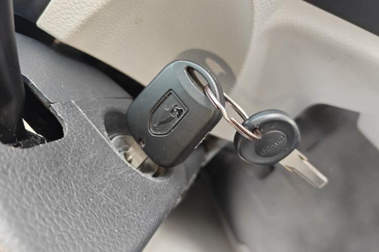 Used Jinbei New Hiace EV 2022 Profit-Making Type Vehicle Key