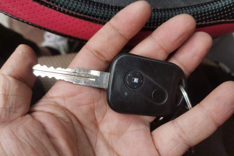 Used Jinbei New Hiace EV 2022 Profit-Making Type Vehicle Key