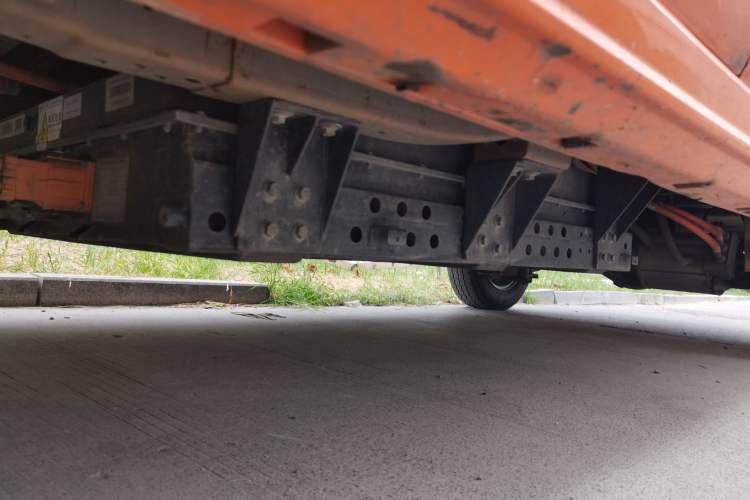 Used Jinbei New Hiace EV 2022 Profit-Making Type Chassis Front Left