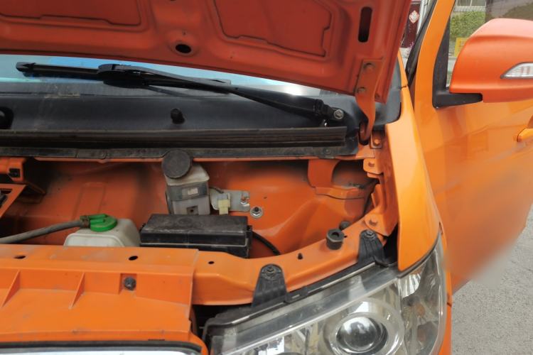 Used Jinbei New Hiace EV 2022 Profit-Making Type Engine Bay Left