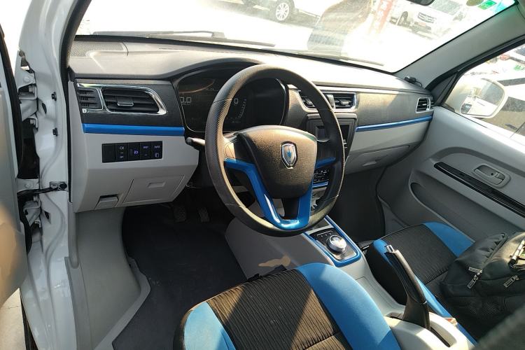 Used Jinbei New Hiace EV 2023 Profit-Making Type Center Console