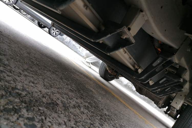 Used Jinbei New Hiace EV 2023 Comfort Model Chassis Front Left
