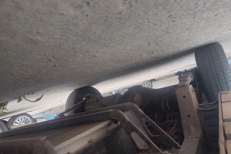 Used Jinbei New Hiace EV 2023 Comfort Model Chassis Front Right